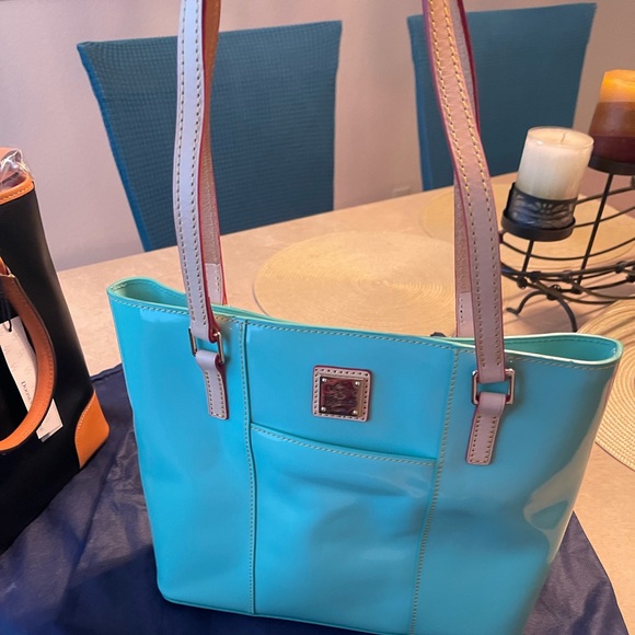 Small Lexington Shopper Dooney & Bourke Bag NWT Celery Color - Picture 1 of 5